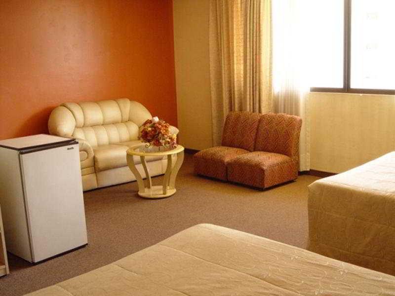 Hotel Regina Cochabamba Kültér fotó