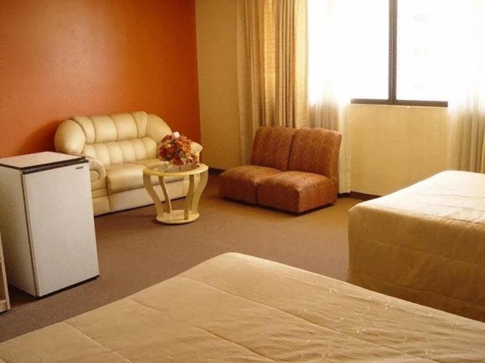 Hotel Regina Cochabamba Kültér fotó